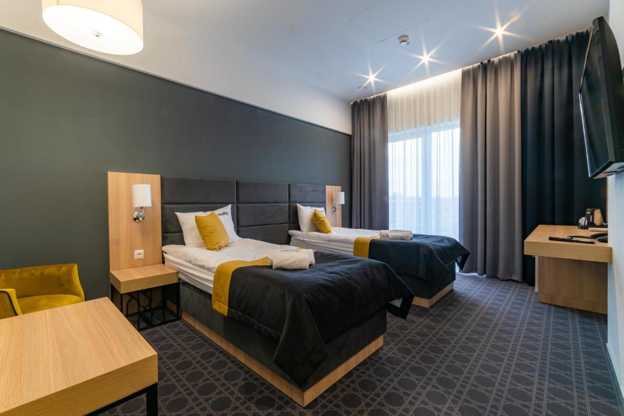 Hotel Nad Czernica Czarne  Extérieur photo