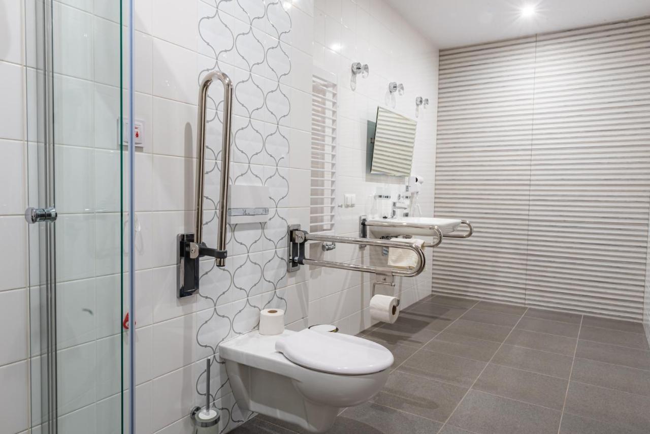 Hotel Nad Czernica Czarne  Extérieur photo