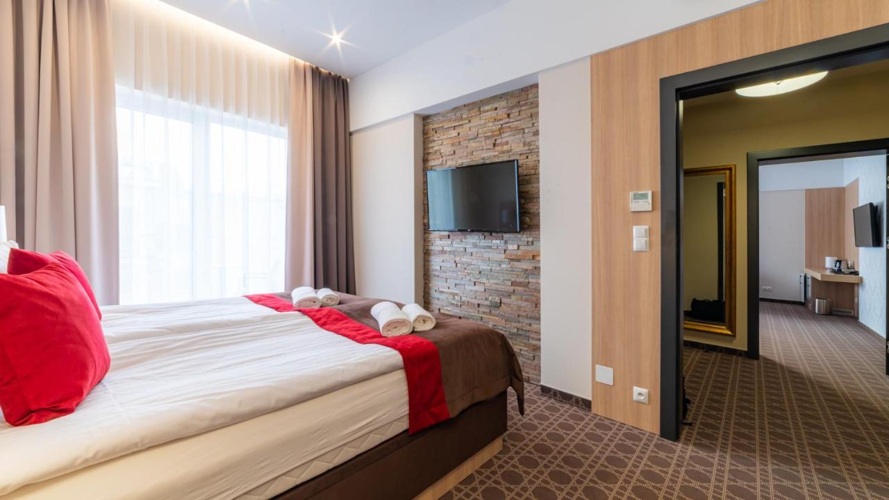 Hotel Nad Czernica Czarne  Extérieur photo
